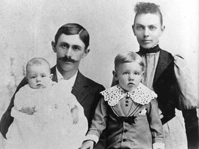 Melvin Sinton and family